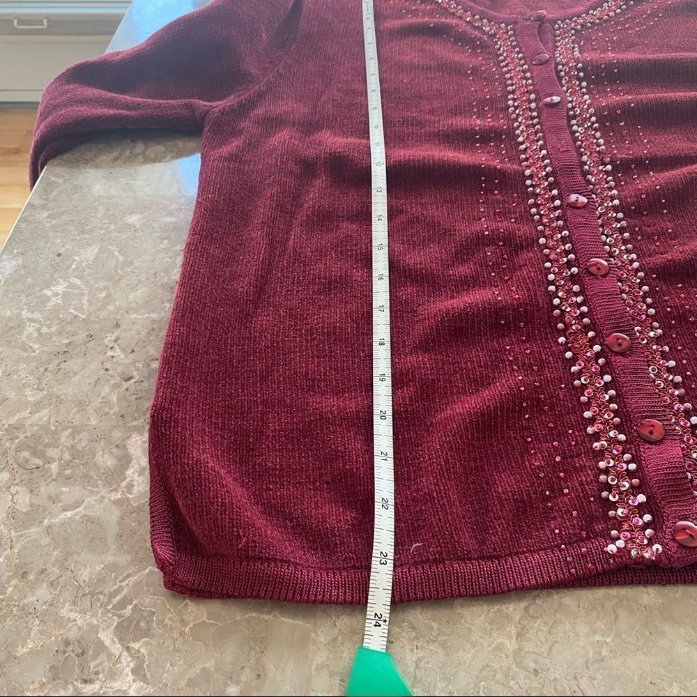 D & D Collection burgandy long sleeve button up cardigan with bead detail medium - Picture 7 of 9